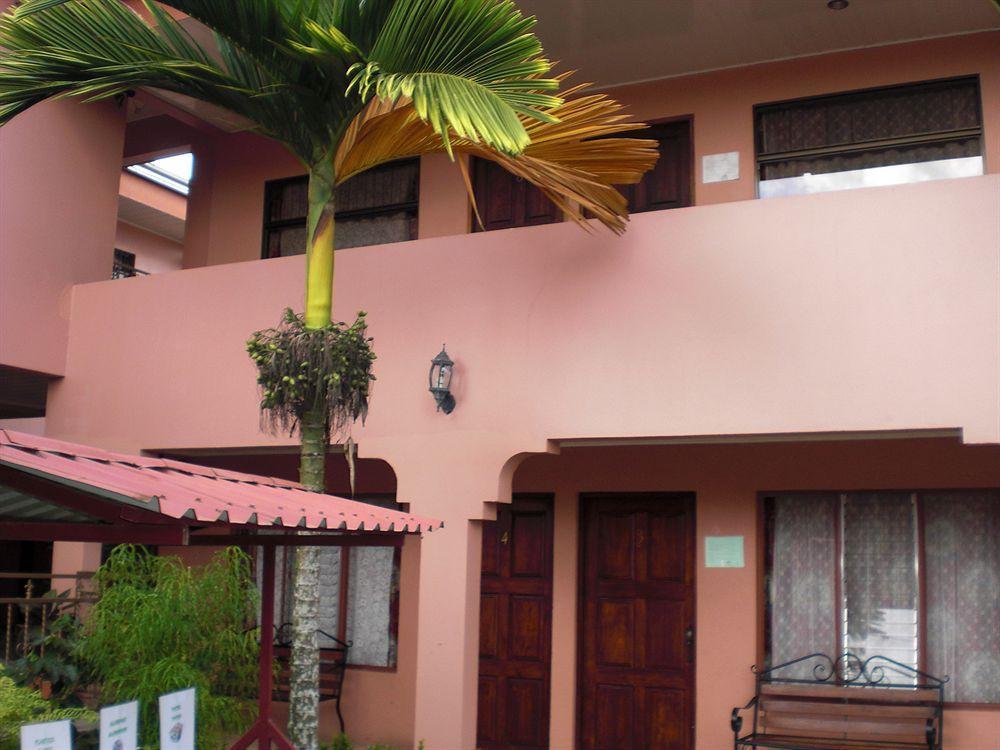 Hotel La Choza Inn La Fortuna Buitenkant foto