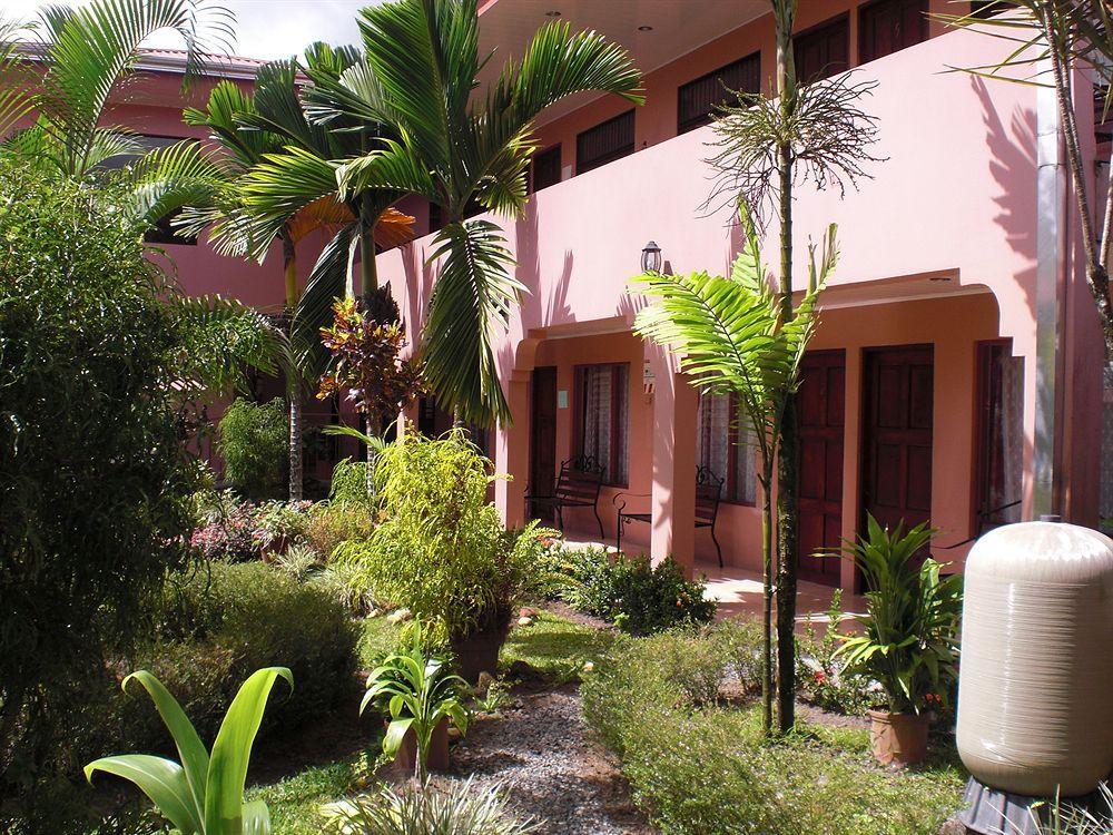 Hotel La Choza Inn La Fortuna Buitenkant foto